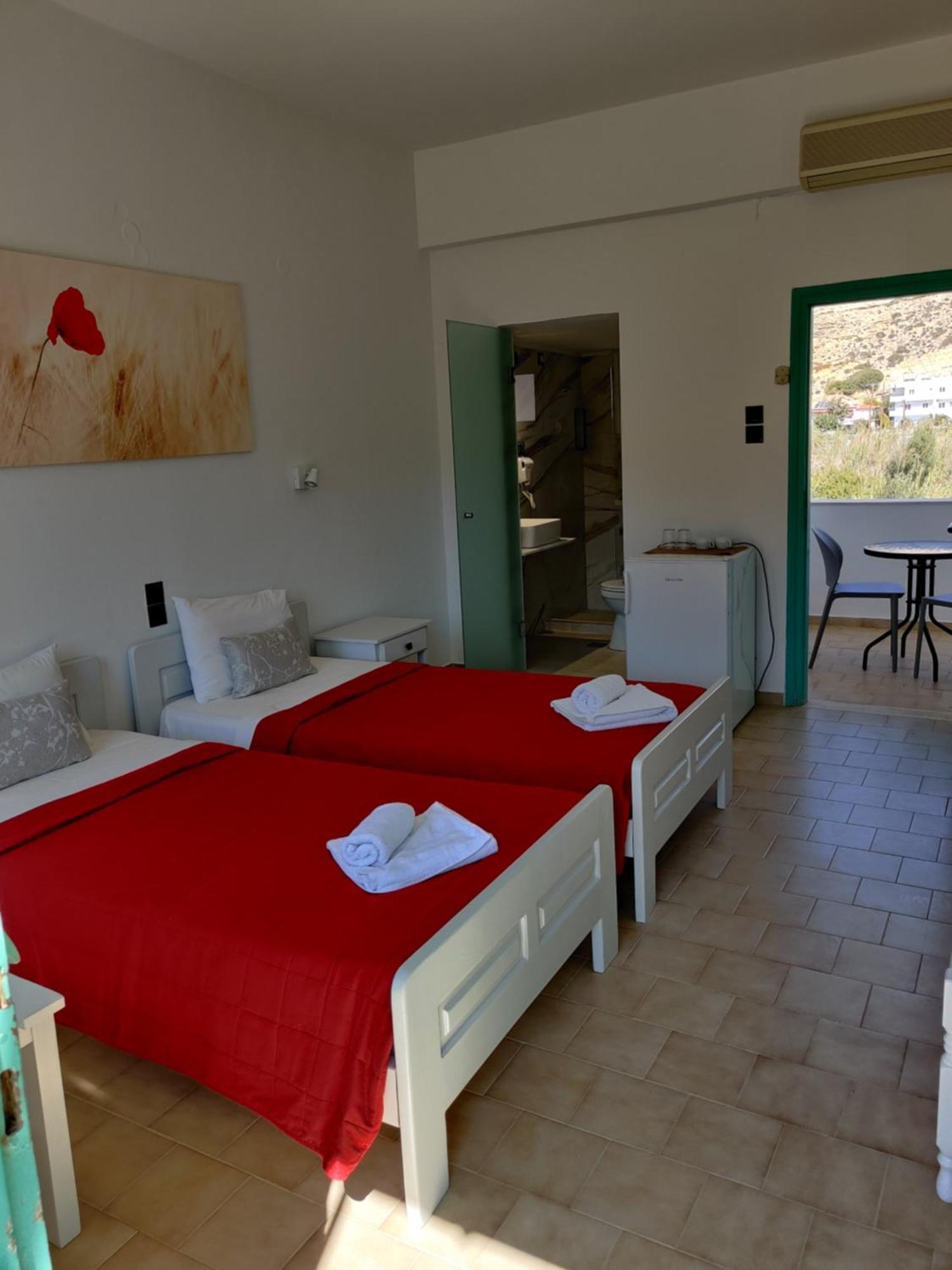 Dimitris Villa Hotel Matala Dış mekan fotoğraf