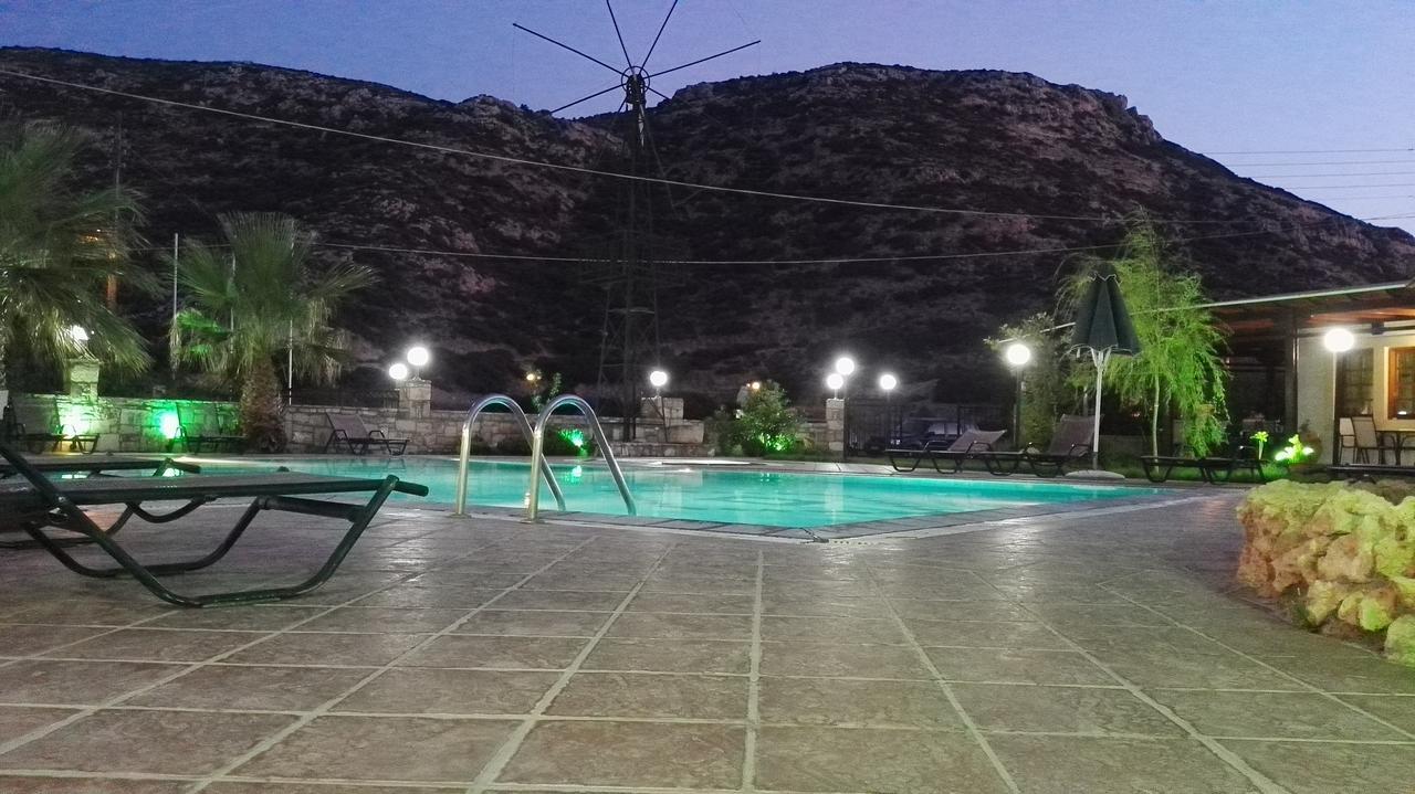 Dimitris Villa Hotel Matala Dış mekan fotoğraf