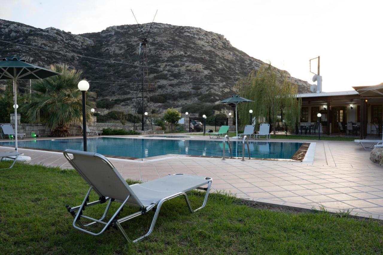 Dimitris Villa Hotel Matala Dış mekan fotoğraf