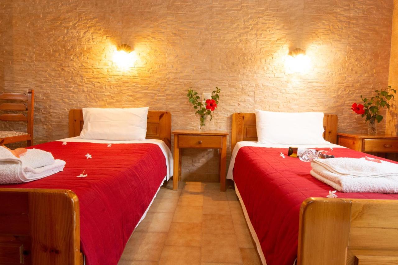 Dimitris Villa Hotel Matala Dış mekan fotoğraf